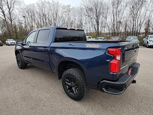 2022 Chevrolet Silverado 1500 Custom Trail Boss