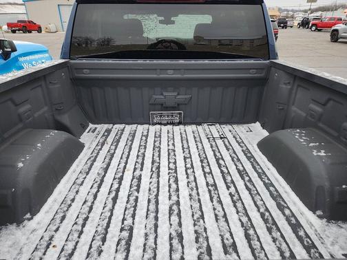 2022 Chevrolet Silverado 1500 Custom Trail Boss