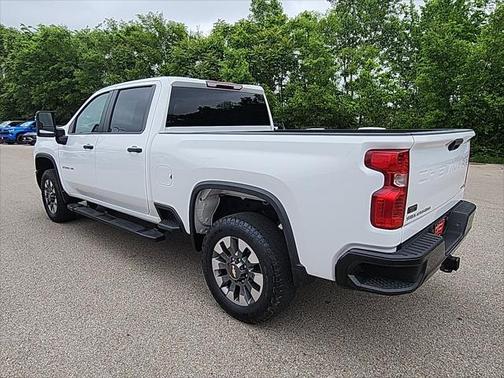 2024 Chevrolet Silverado 2500 Custom