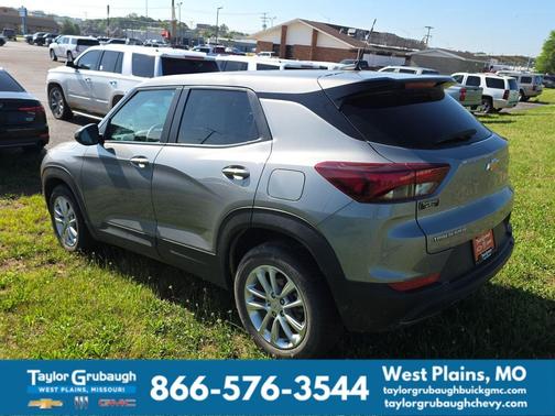 Sterling Gray Metallic 2024 Chevrolet Trailblazer LS