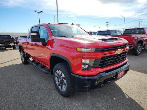 2026 Chevrolet Silverado 2500 Custom