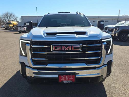 2026 GMC Sierra 2500 SLE