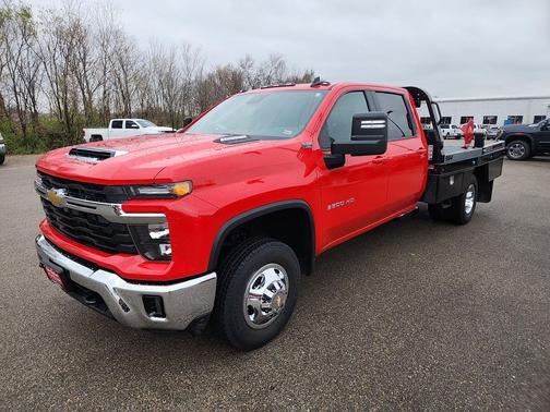 2025 Chevrolet Silverado 3500 LT