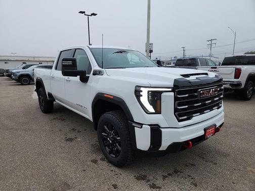 2026 GMC Sierra 2500 AT4