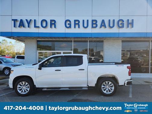 2022 Chevrolet Silverado 1500 Custom