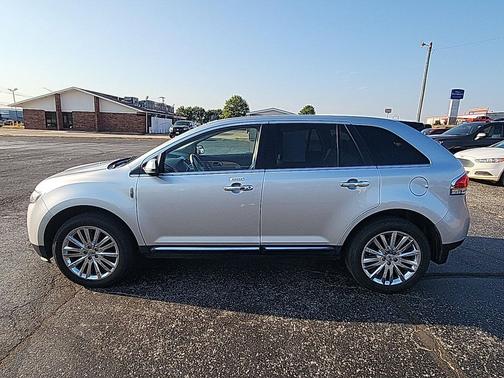 2013 Lincoln MKX Base