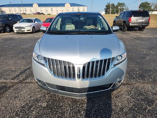 2013 Lincoln MKX Base