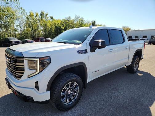 2024 GMC Sierra 1500 AT4