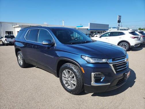 2022 Chevrolet Traverse LT Cloth