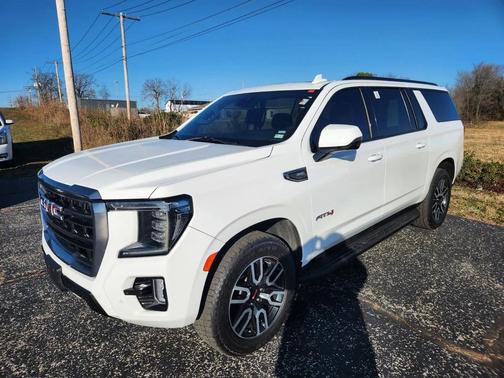 2023 GMC Yukon XL AT4