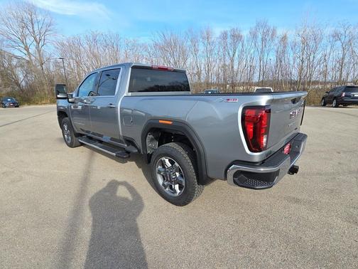 2026 GMC Sierra 3500 SLE