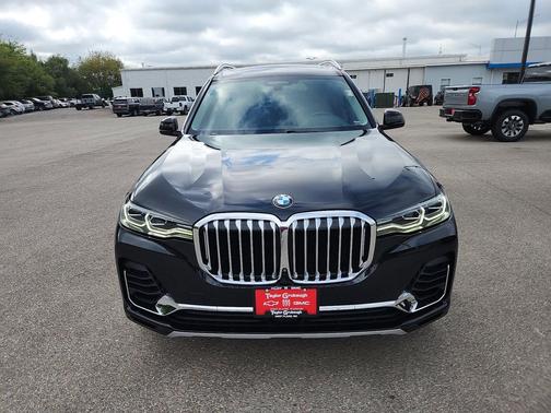 2019 BMW X7 xDrive50i