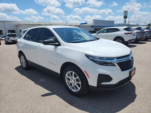 2022 Chevrolet Equinox LS