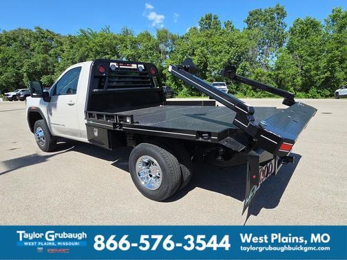 Coastal Dune 2026 GMC Sierra 3500 SLE