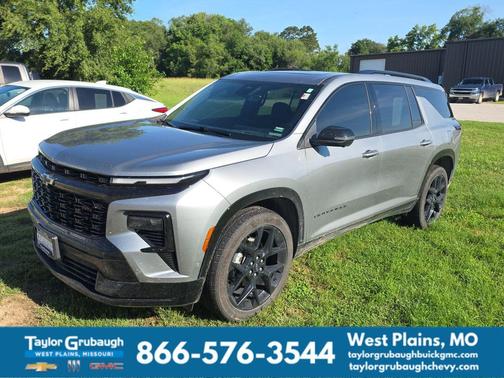 Sterling Gray Metallic 2024 Chevrolet Traverse RS