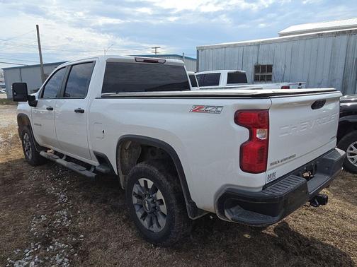 2024 Chevrolet Silverado 2500 Custom