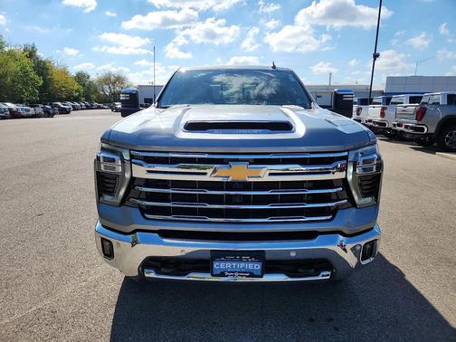2025 Chevrolet Silverado 3500 LTZ