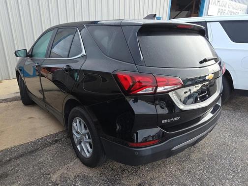 Mosaic Black Metallic 2022 Chevrolet Equinox 1LT