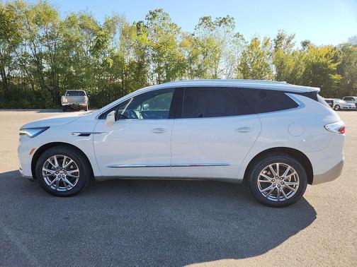 2023 Buick Enclave Premium AWD