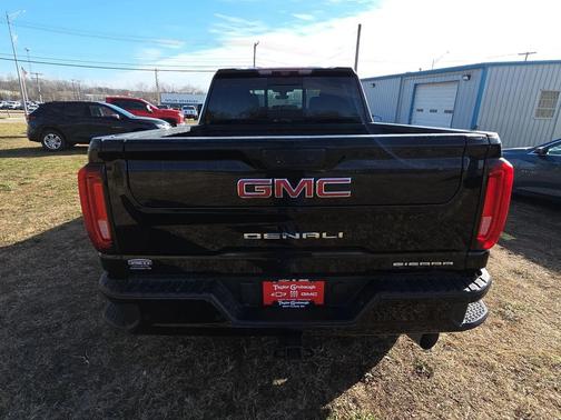 2022 GMC Sierra 2500 Denali