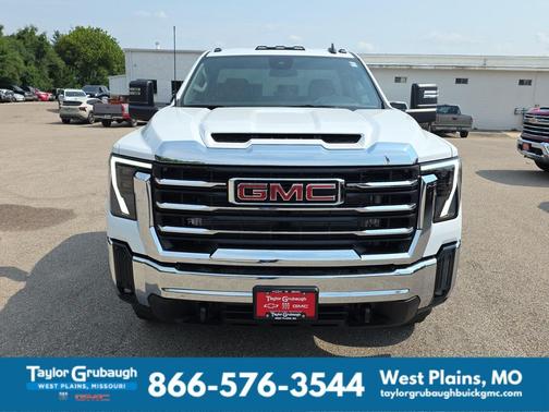Summit White 2026 GMC Sierra 3500 SLE