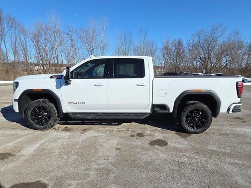 2025 GMC Sierra 3500 AT4