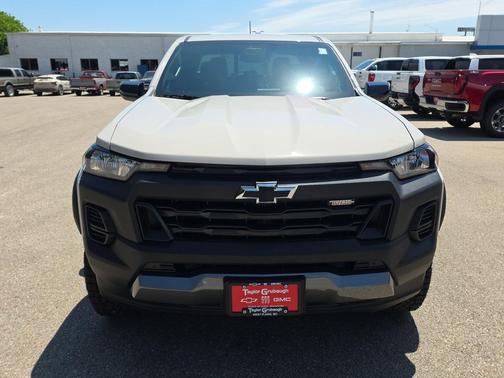 White Sands 2026 Chevrolet Colorado Trail Boss