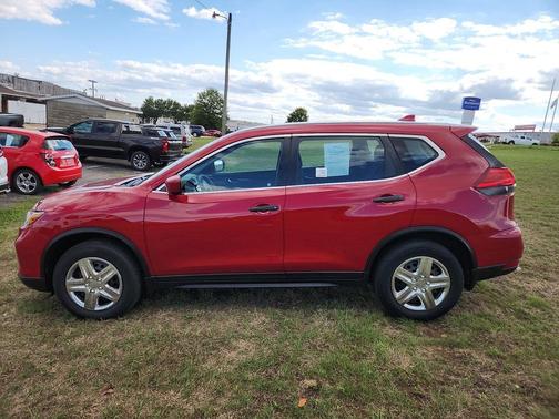2017 Nissan Rogue S