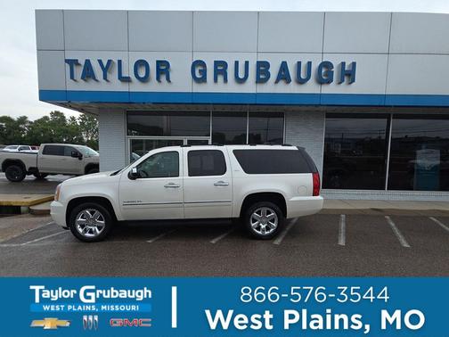 White Diamond Tricoat 2012 GMC Yukon XL 1500 SLT