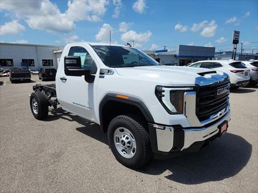 2024 GMC Sierra 2500 Base