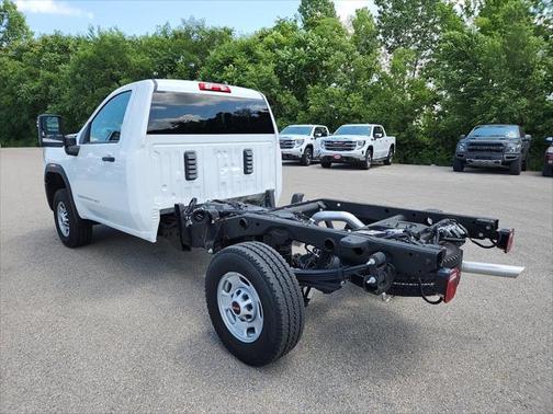 2024 GMC Sierra 2500 Base