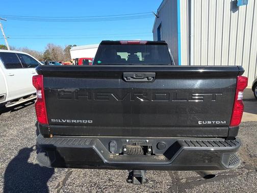 2023 Chevrolet Silverado 2500 Custom