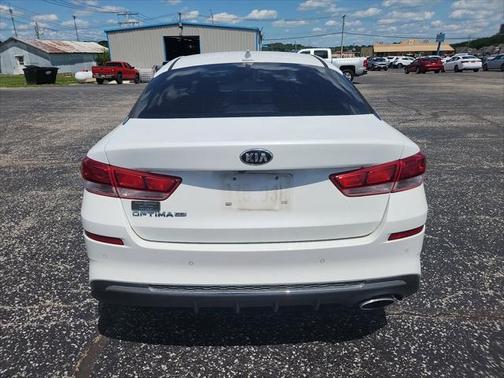 2020 Kia Optima LX
