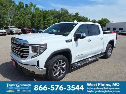 Summit White 2023 GMC Sierra 1500 SLT