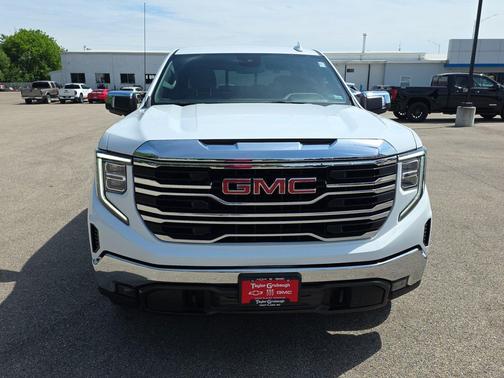Summit White 2023 GMC Sierra 1500 SLT