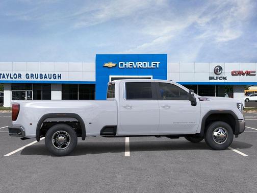 2026 GMC Sierra 3500 SLE