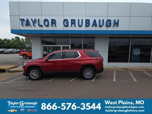 Radiant Red Tintcoat 2023 Chevrolet Traverse LT Cloth