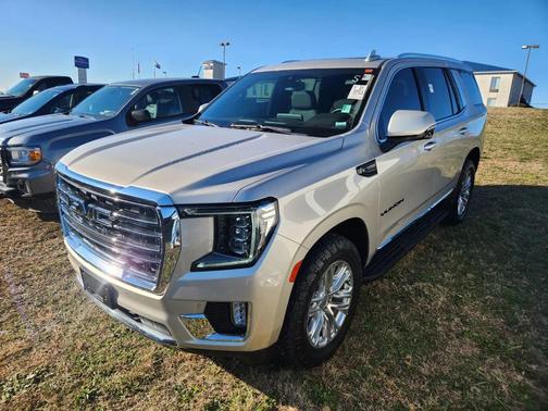 2021 GMC Yukon SLT