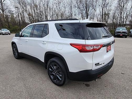 2021 Chevrolet Traverse RS