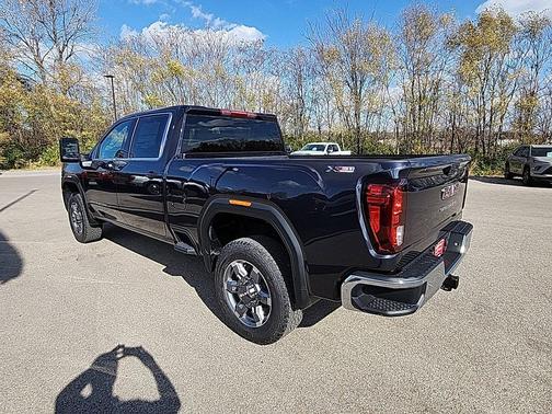 2026 GMC Sierra 2500 SLE