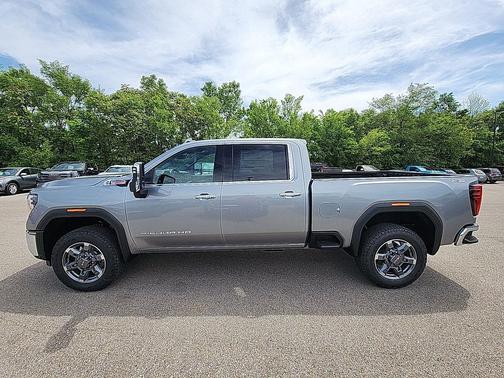 2025 GMC Sierra 2500 SLT