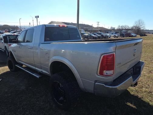 2017 RAM 2500 Laramie Mega Cab 4x4 6'4' Box