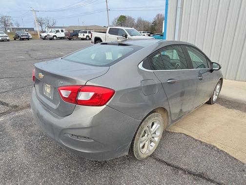 2019 Chevrolet Cruze LT