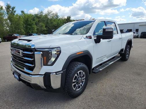 2024 GMC Sierra 3500 SLT