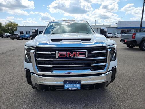 2024 GMC Sierra 3500 SLT