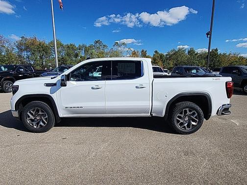2026 GMC Sierra 1500 SLE