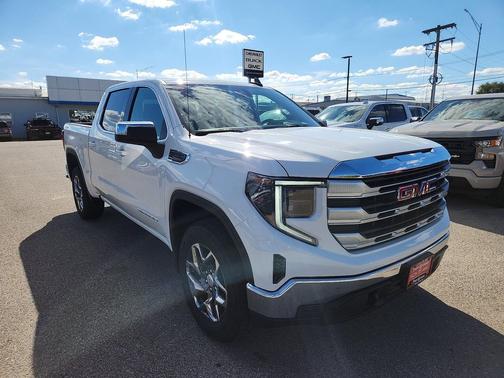 2026 GMC Sierra 1500 SLE
