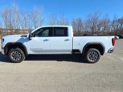 2026 GMC Sierra 2500 SLT