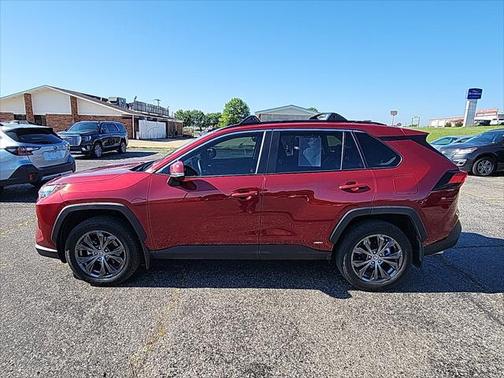 2023 Toyota RAV4 Hybrid XLE Premium