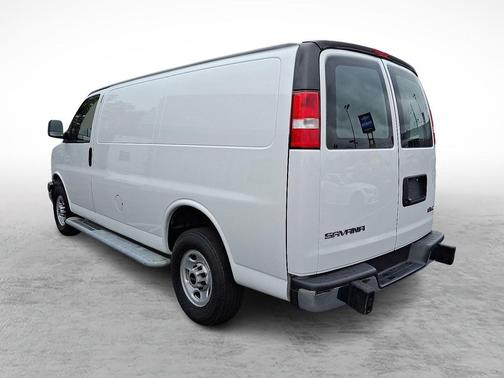 2023 GMC Savana 2500 Work Van
